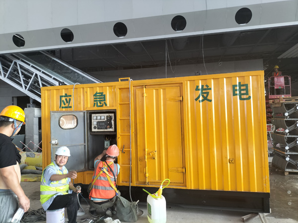 绥中怎样判断空气滤清器是否需要更换？